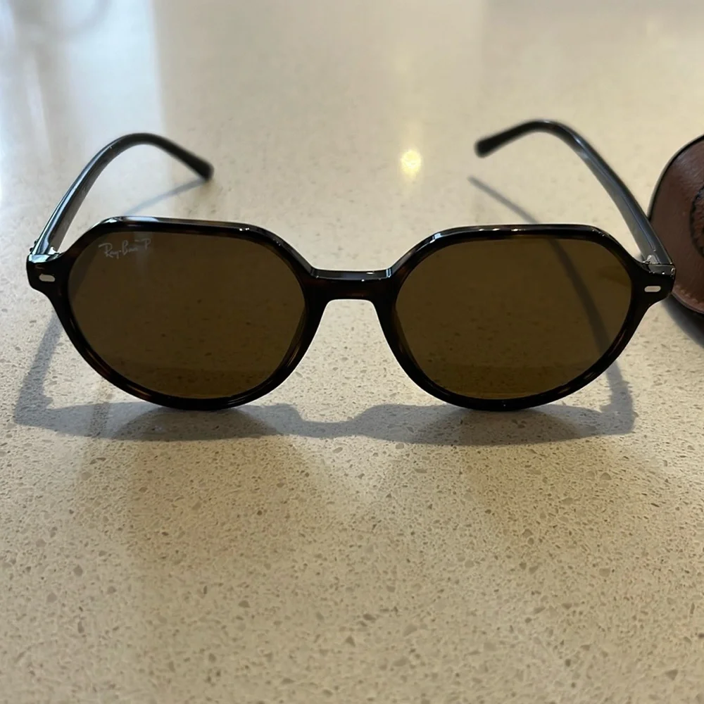 Ray-Ban Thalia Sunglasses - tortoiseshell - Picture 2 of 7